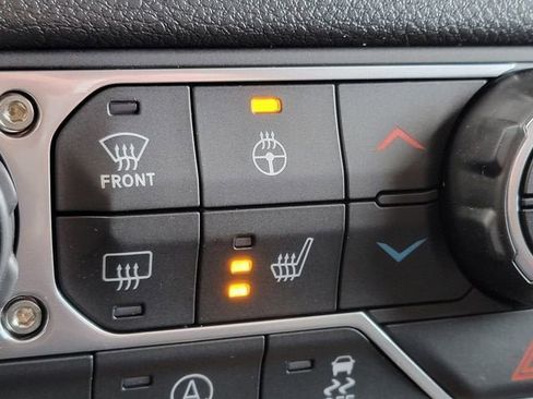 New 2026 Jeep Gladiator Sport image 8