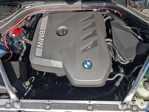 Used 2025 BMW X3 xDrive30i w/ Premium Package image 16