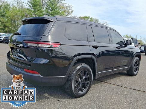 Used 2022 Jeep Grand Cherokee L Limited w/ Luxury Tech Group II image 6