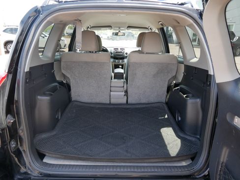 Used 2011 Toyota RAV4 2WD w/ Base L4 Extra Value Pkg image 18
