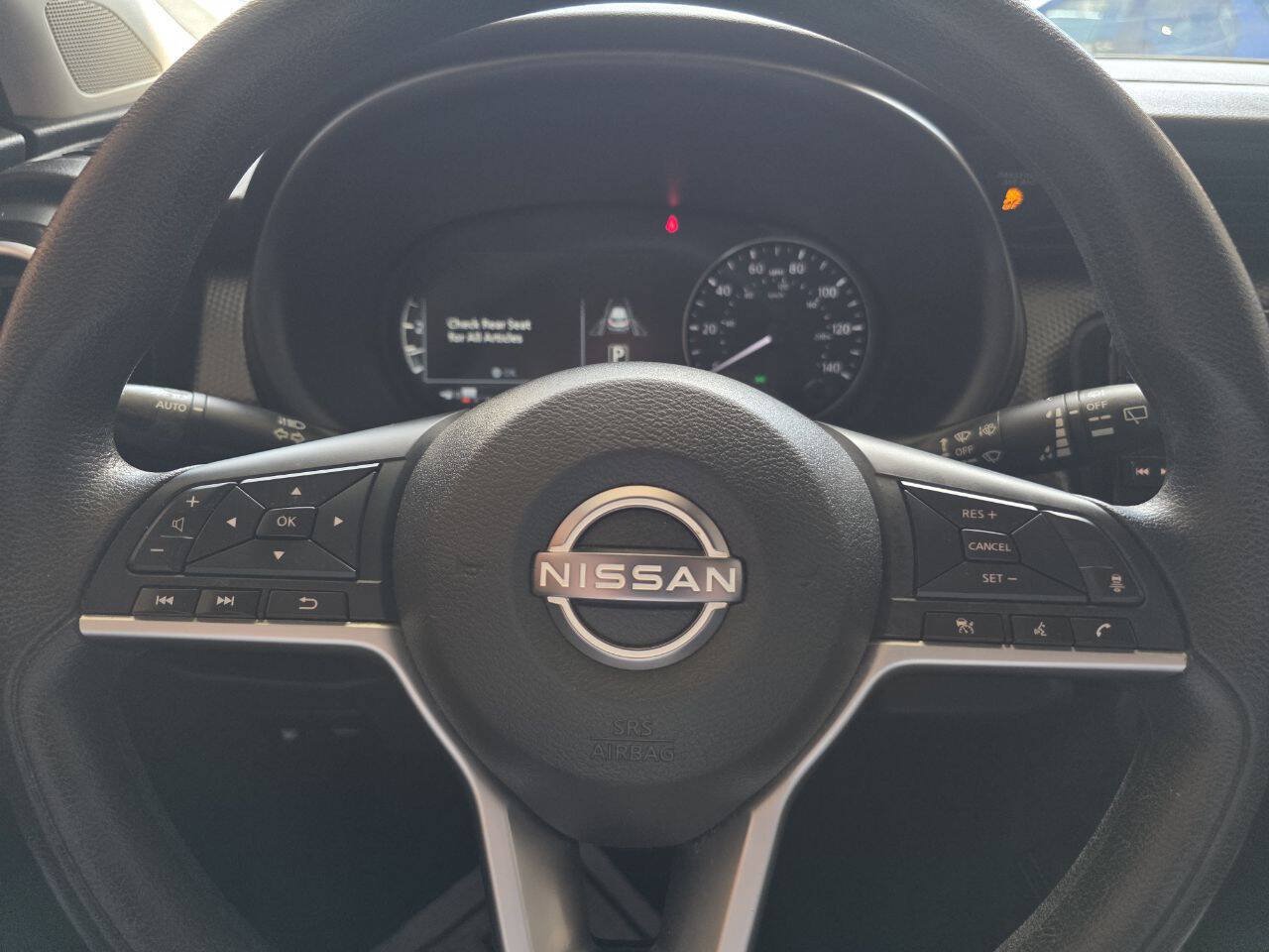 Used 2023 Nissan Kicks SV FWD image 12