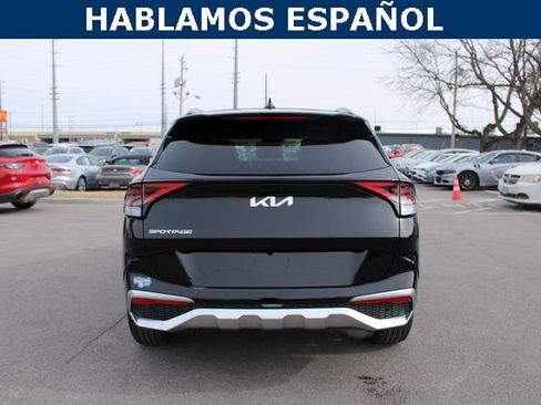 Used 2025 Kia Sportage SX image 4