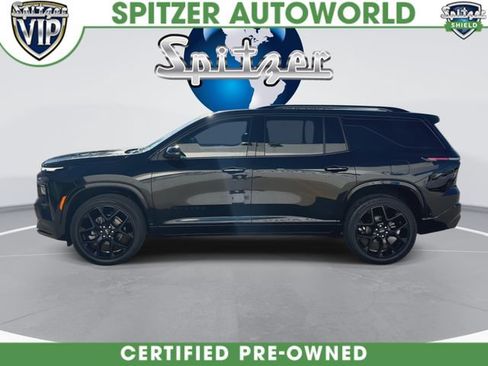 Used 2024 Chevrolet Traverse RS w/ LPO, Floor Liner Package AWD/4WD image 6