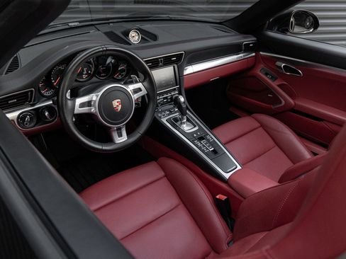 Certified 2015 Porsche 911 Turbo image 14