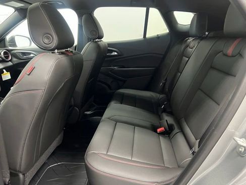 New 2026 Chevrolet Trax RS w/ Sunroof Package FWD image 15