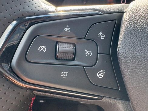 Used 2025 Chevrolet TrailBlazer RS w/ Convenience Package image 17