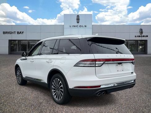 Certified 2023 Lincoln Aviator Reserve w/ Elements Package Plus AWD/4WD image 4