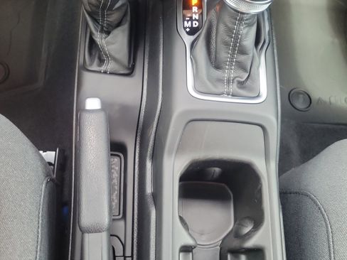 New 2025 Jeep Gladiator Sport image 51