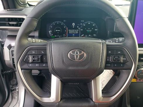 New 2025 Toyota 4Runner TRD Off-Road Premium image 17