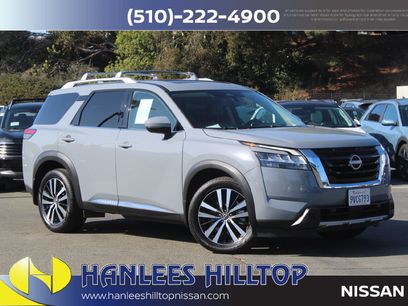 Used 2023 Nissan Pathfinder Platinum