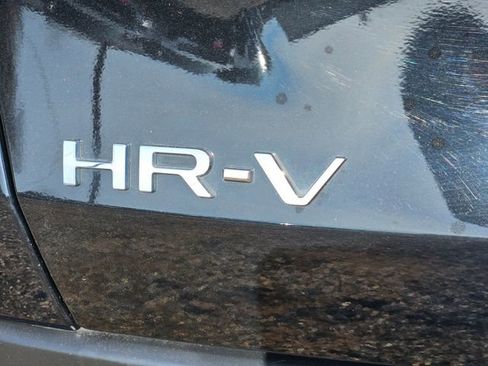 Used 2025 Honda HR-V LX image 8