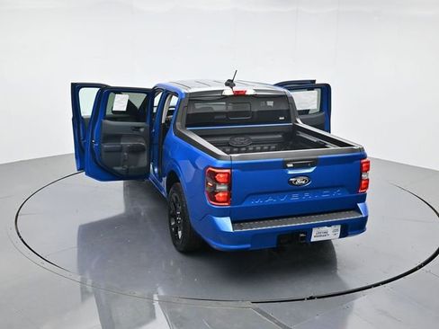 New 2025 Ford Maverick Lobo image 42