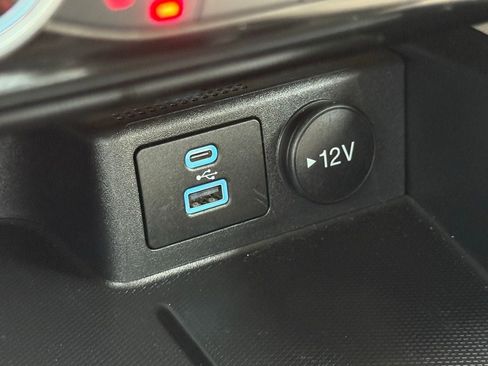 Certified 2022 Ford Escape SEL image 35