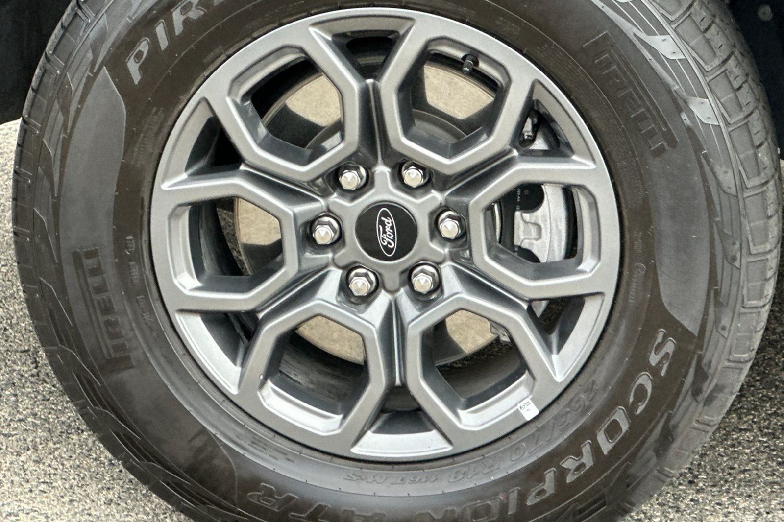 Used 2025 Ford Expedition Active AWD/4WD image 40