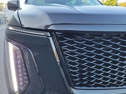 New 2026 Cadillac Escalade Platinum Sport w/ LPO, ONYX Package image 24