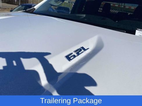 Used 2021 Chevrolet Silverado 1500 LT Trail Boss w/ Bed Protection Package image 9