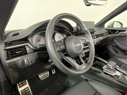 Used 2022 Audi S5 Premium image 17