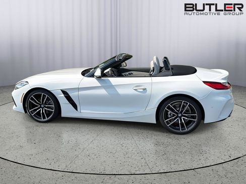 Used 2020 BMW Z4 sDrive30i w/ Executive Package RWD image 37