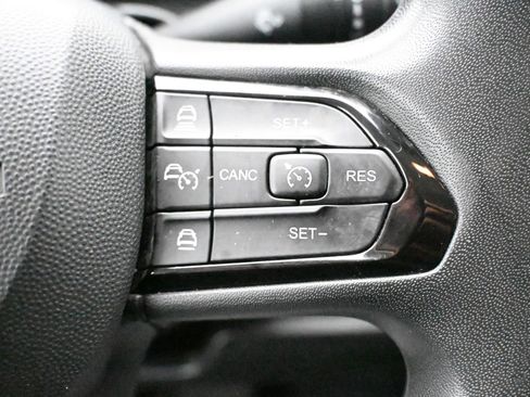 Used 2025 RAM ProMaster 2500 w/ Convenience Group FWD image 14