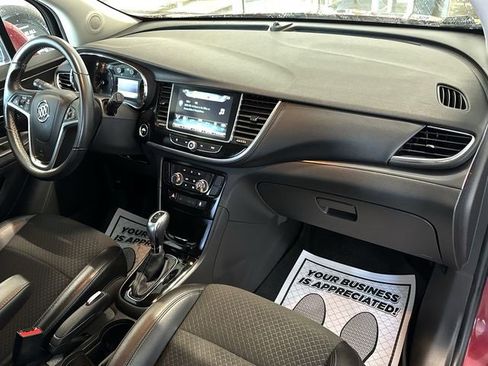 Used 2019 Buick Encore Preferred image 28