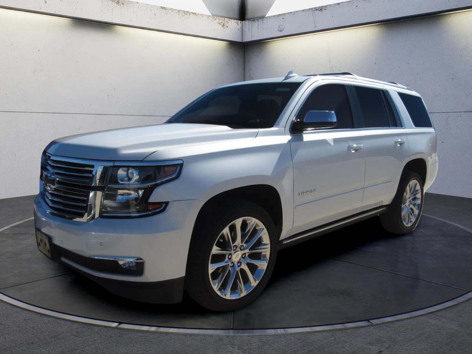 Used 2019 Chevrolet Tahoe Premier w/ Premier Plus Edition RWD image 1