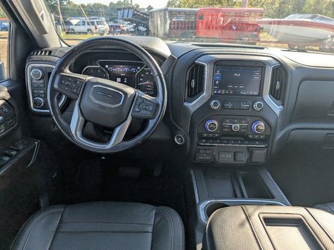 Used 2022 GMC Sierra 2500 Denali w/ Denali Ultimate Package image 14