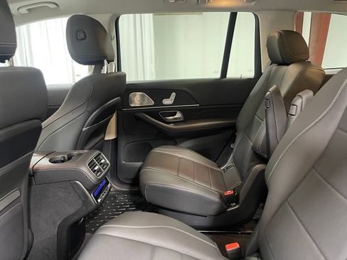 Used 2026 Mercedes-Benz GLS 450 4MATIC image 24