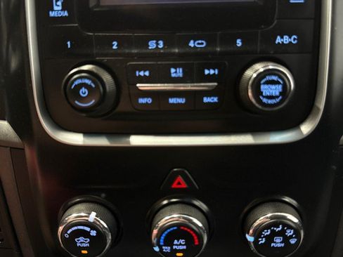 Used 2018 RAM 2500 Tradesman w/ Chrome Appearance Group AWD/4WD image 20