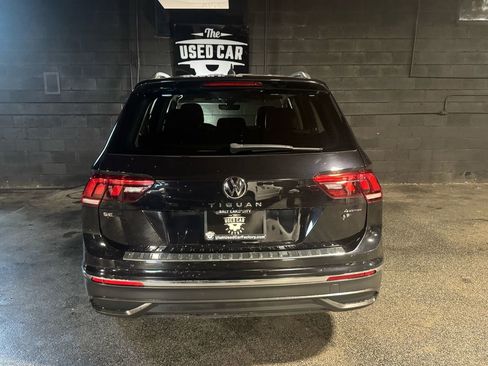 Used 2022 Volkswagen Tiguan SE AWD/4WD image 6