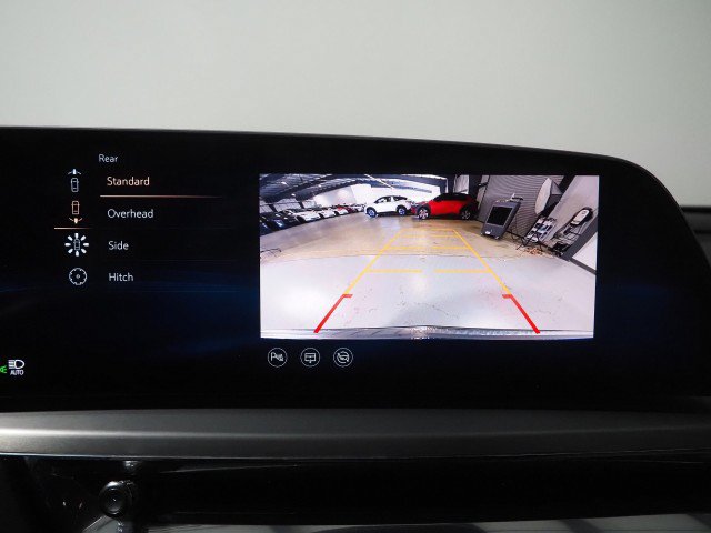 Used 2024 Cadillac Lyriq AWD Luxury w/ LPO, Floor Liner Package image 28