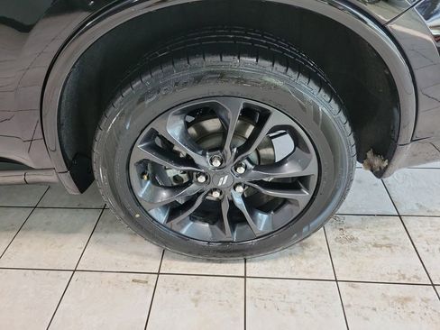 Used 2023 Dodge Durango GT image 51