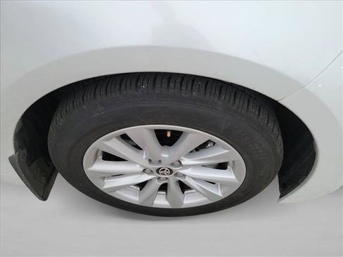 Used 2025 Toyota Corolla LE image 10