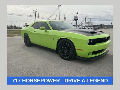 Used 2023 Dodge Challenger SRT Hellcat RWD image 1