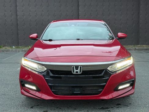 Used 2018 Honda Accord Sport image 27