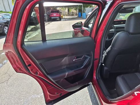 Used 2025 MAZDA CX-50 AWD 2.5 S w/ Preferred Package image 26