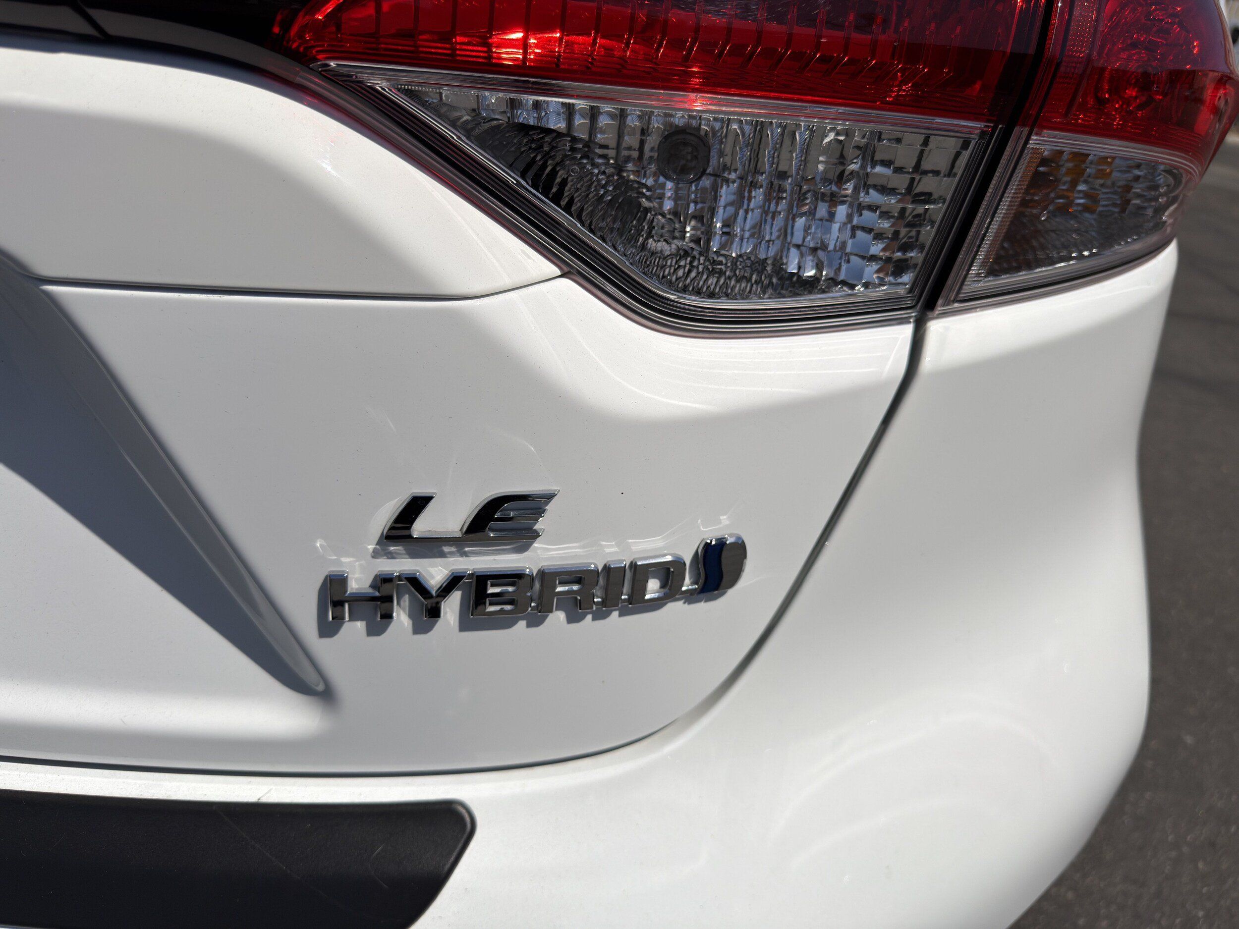 Used 2024 Toyota Corolla LE FWD image 39