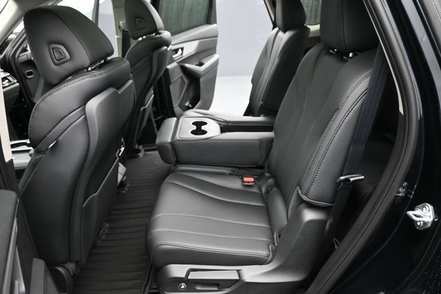 Used 2025 Acura MDX SH-AWD image 14