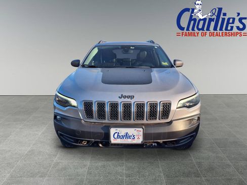 Used 2021 Jeep Cherokee Trailhawk w/ Trailer Tow Group AWD/4WD image 2