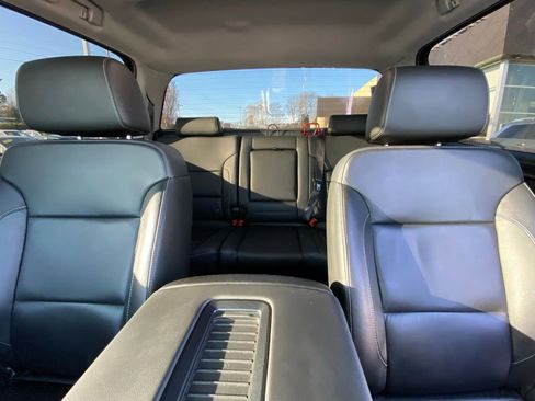 Used 2018 GMC Sierra 1500 SLT w/ SLT Premium Package image 29