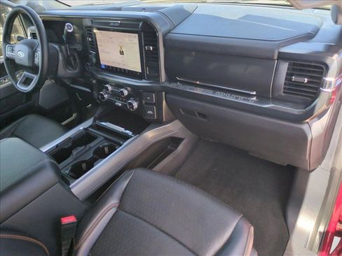 Used 2025 Ford F250 Lariat w/ Lariat Ultimate Package AWD/4WD image 22
