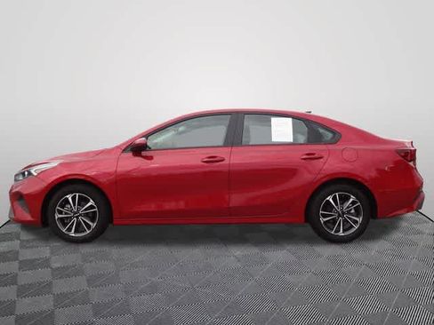 Used 2024 Kia Forte LXS FWD image 2