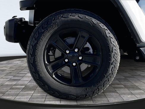 Certified 2021 Jeep Wrangler Unlimited Sahara image 10