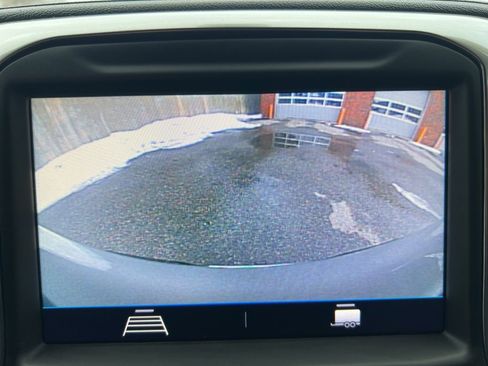 Used 2021 Chevrolet Silverado 1500 LT image 20