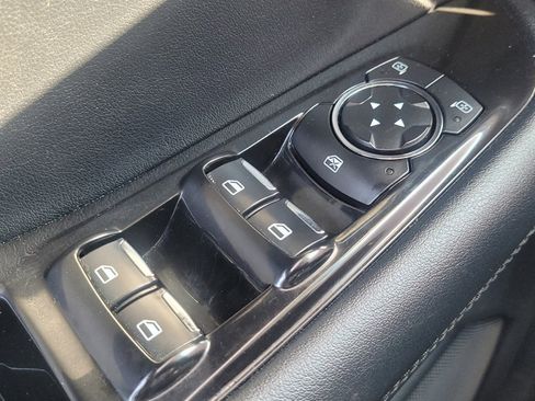 Used 2020 Ford Edge SEL FWD image 27