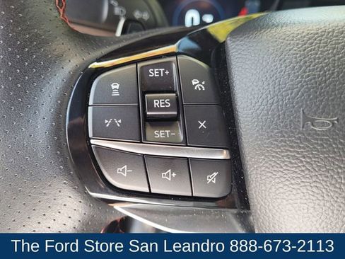 Used 2025 Ford Explorer ST image 24
