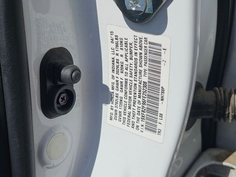 Used 2015 Honda Civic EX-L image 27