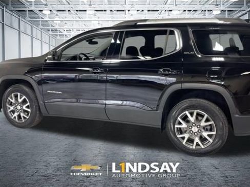 Used 2023 GMC Acadia SLE w/ Driver Convenience Package image 7