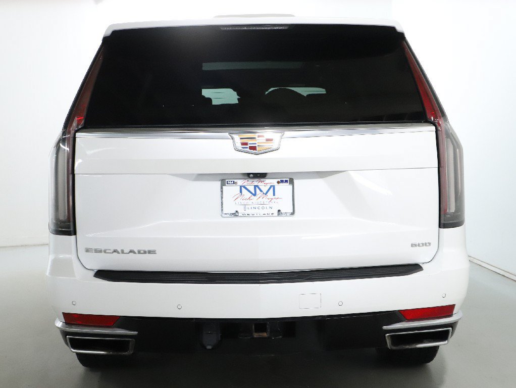 Used 2023 Cadillac Escalade Premium Luxury AWD/4WD image 50