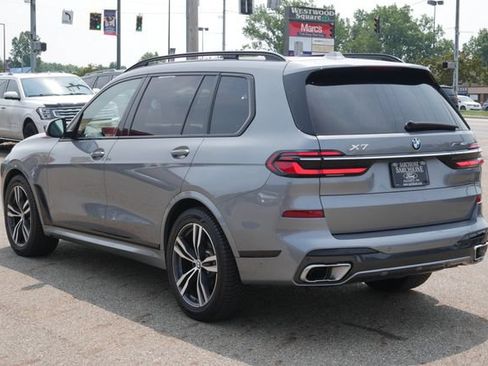 Used 2024 BMW X7 xDrive40i w/ Executive Package AWD/4WD image 9