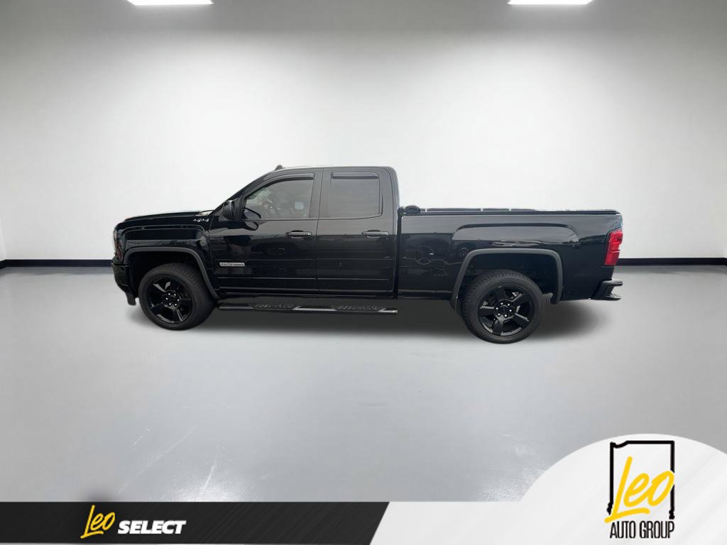 Used 2017 GMC Sierra 1500 SLE w/ SLE Value Package AWD/4WD image 13